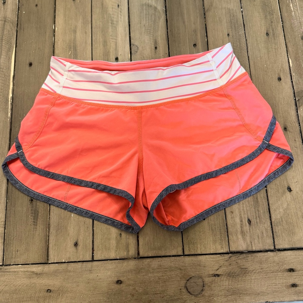 Lululemon Coral, Gray, and White Lined Speed Short 2.5” - Size 2